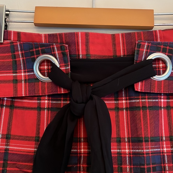 Urban outfitters Plaid Skirt - Picture 3 of 8